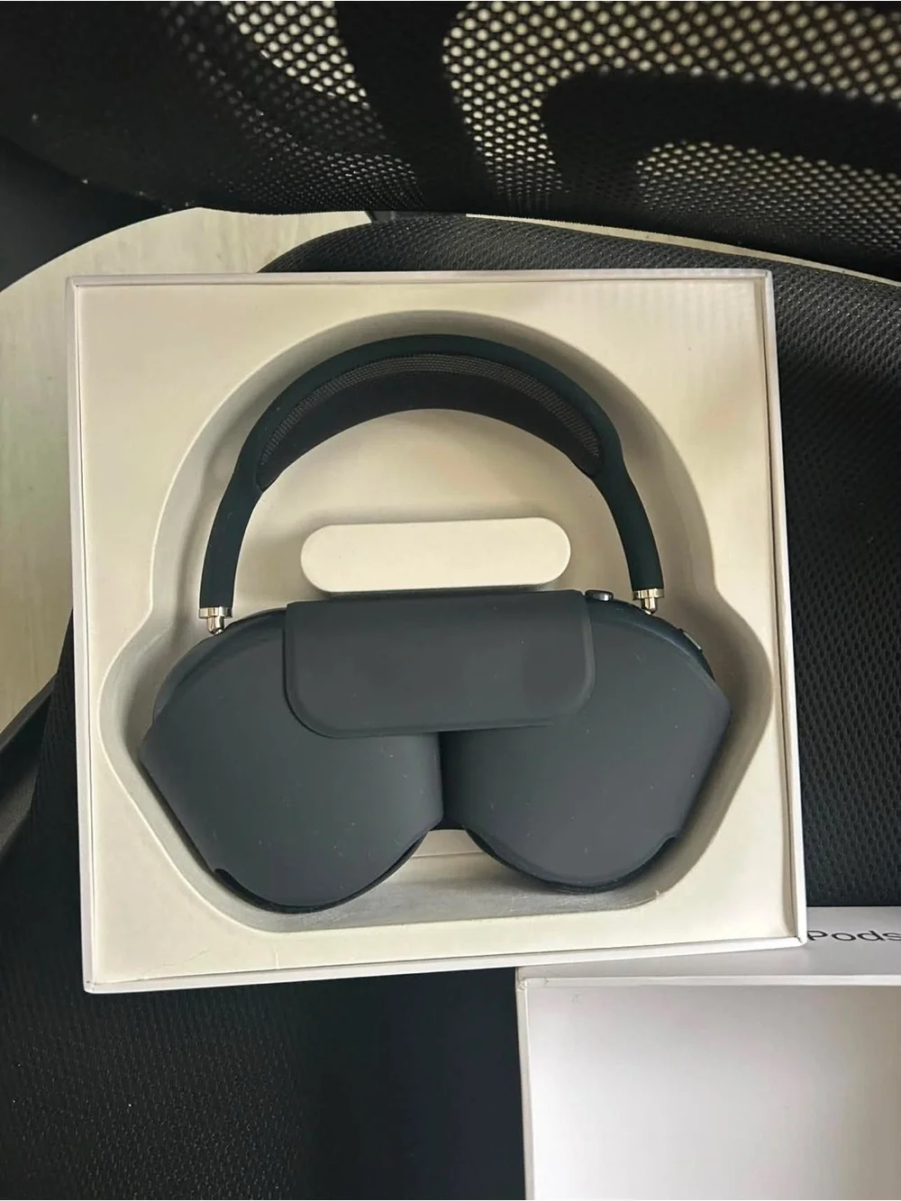 Apple AirPods Max Space Gray Over-Ear Headphones